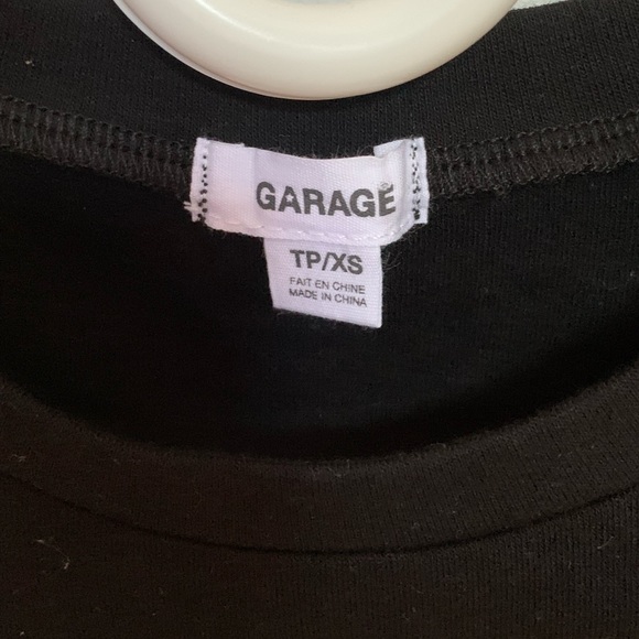 Cute Black garage top🖤 - Picture 3 of 6